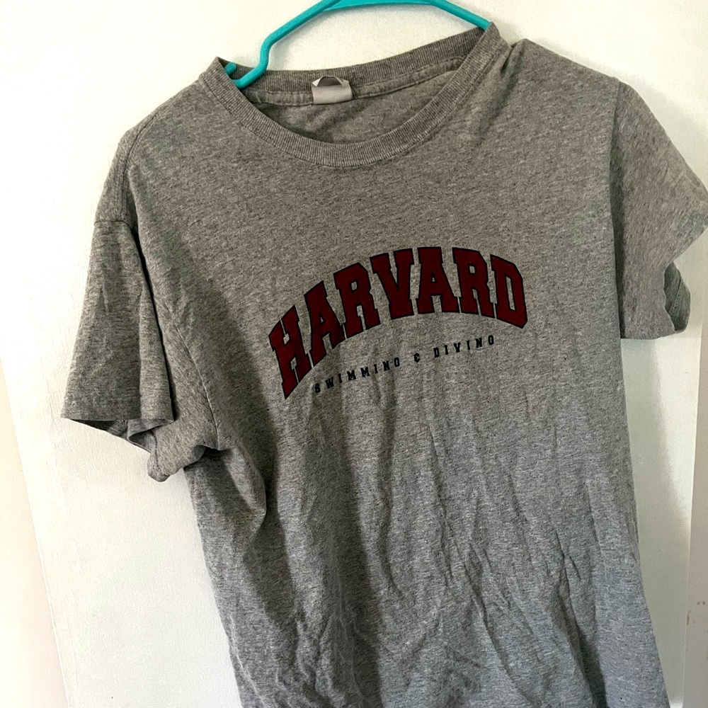 Grey and burgundy shortsleeved Harvard t-shirt